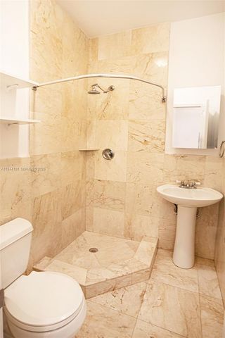 236 SW 28th Rd, Miami, FL 33129