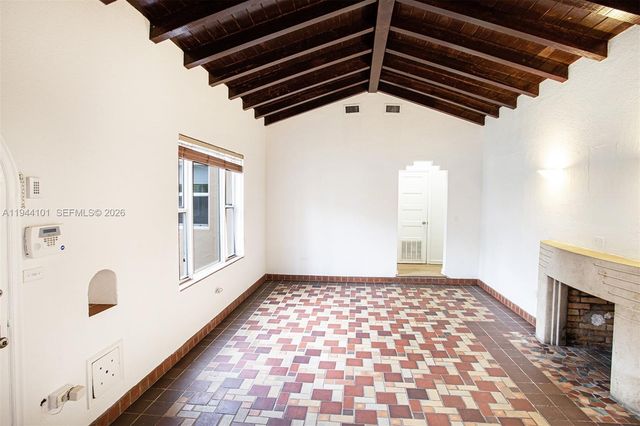 236 SW 28th Rd, Miami, FL 33129