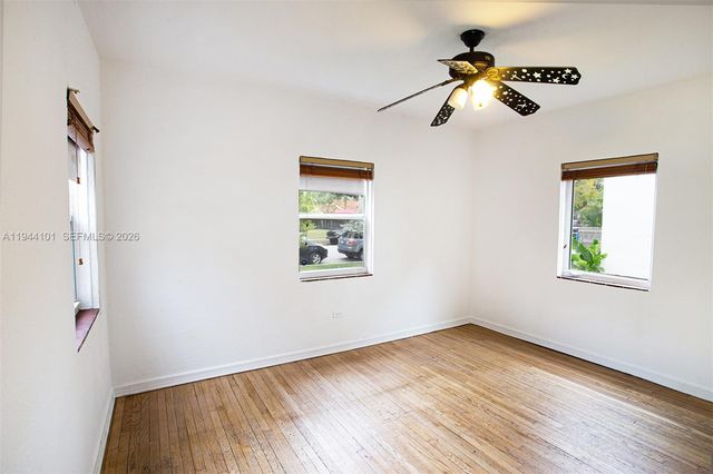 236 SW 28th Rd, Miami, FL 33129