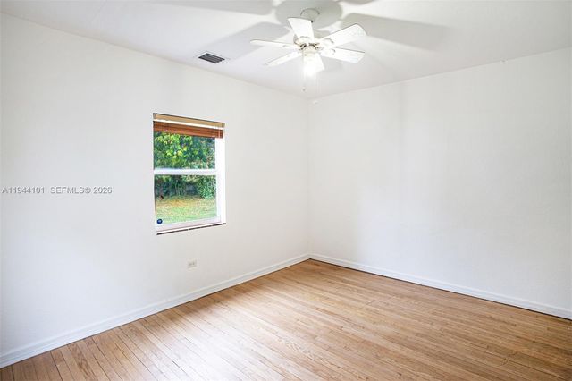 236 SW 28th Rd, Miami, FL 33129