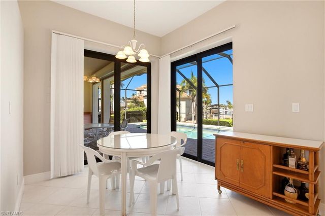 5072 Sorrento CT, Cape Coral, FL 33904