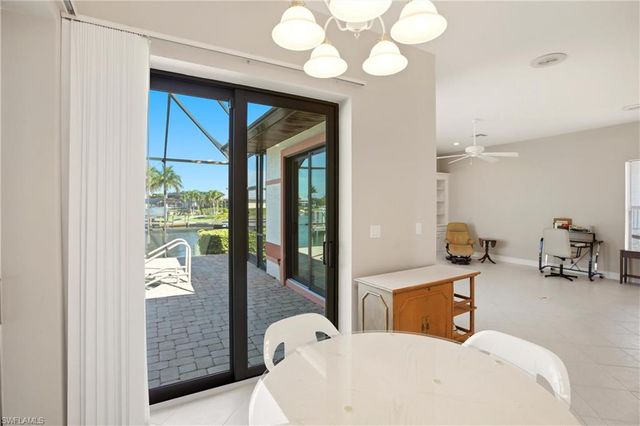 5072 Sorrento CT, Cape Coral, FL 33904