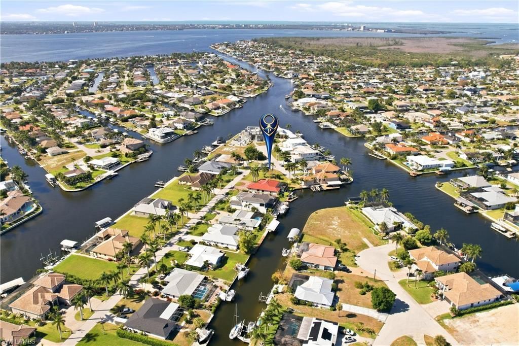 Image 34 of property listing at 5072 Sorrento CT, Cape Coral, FL 33904