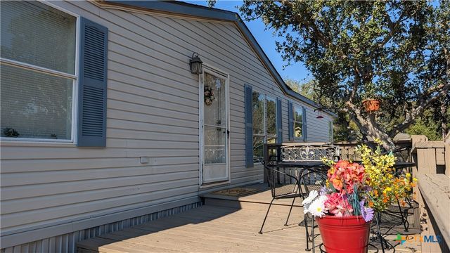 140 & 160 Bluebonnet Pass, San Marcos, TX 78666