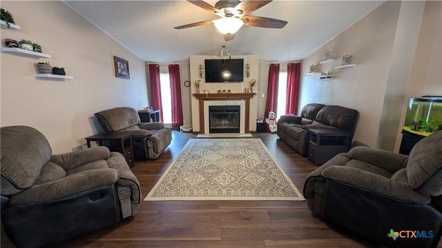 140 & 160 Bluebonnet Pass, San Marcos, TX 78666