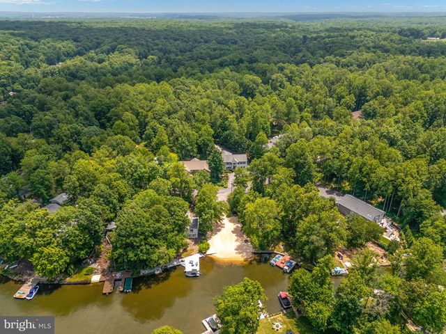 143 EDGEMONT CIR, Locust Grove, VA 22508