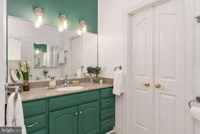 143 EDGEMONT CIR, Locust Grove, VA 22508