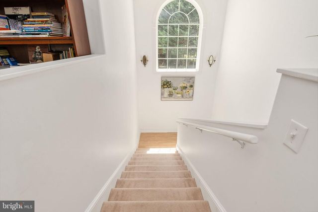 143 EDGEMONT CIR, Locust Grove, VA 22508