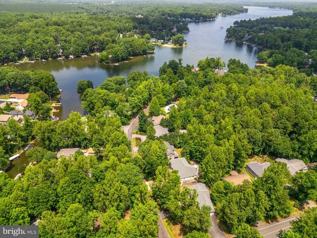 143 EDGEMONT CIR, Locust Grove, VA 22508