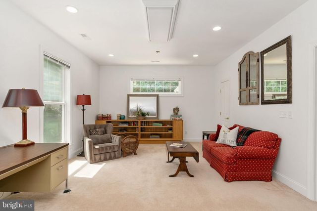143 EDGEMONT CIR, Locust Grove, VA 22508