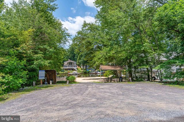 143 EDGEMONT CIR, Locust Grove, VA 22508