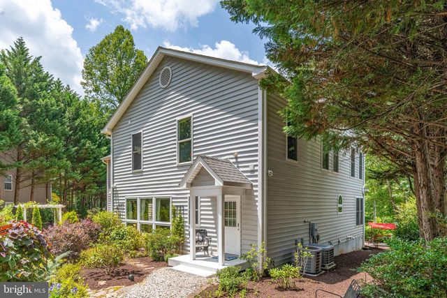 143 EDGEMONT CIR, Locust Grove, VA 22508