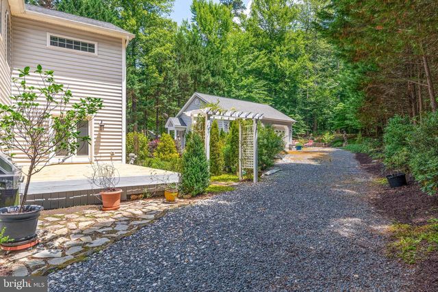 143 EDGEMONT CIR, Locust Grove, VA 22508