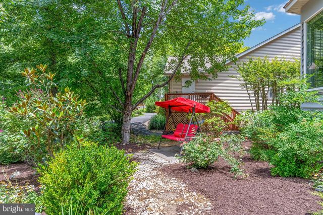 143 EDGEMONT CIR, Locust Grove, VA 22508