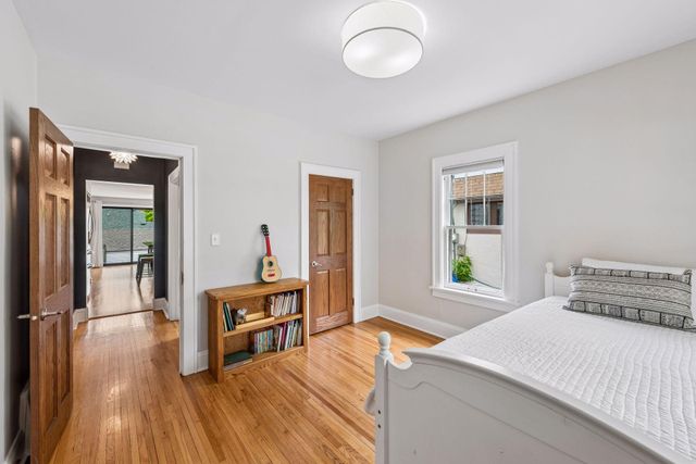 5148 Upton Avenue S, Minneapolis, MN 55410