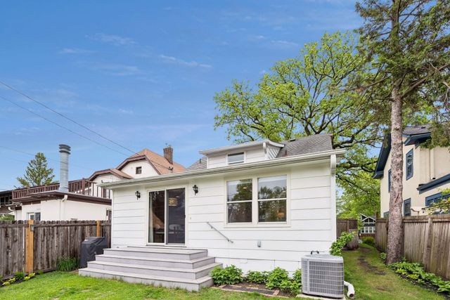 5148 Upton Avenue S, Minneapolis, MN 55410