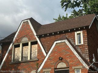 13614 MEYERS Road, Detroit, MI 48227