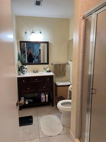 14888 WEDGEFIELD Drive 207, Delray Beach, FL 33446