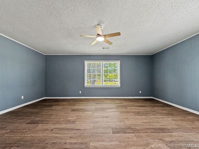 11441 Pat McGee Dr, Cottondale, AL 35453
