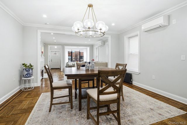 1163 Rhinelander Avenue, Bronx, NY 10461