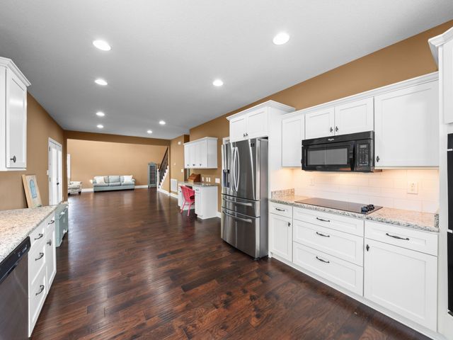 650 Dixie Bee Rd, Clarksville, TN 37043