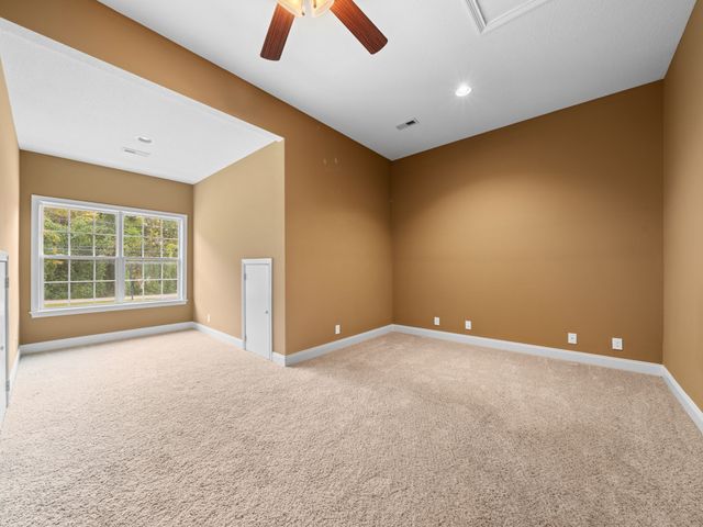 650 Dixie Bee Rd, Clarksville, TN 37043