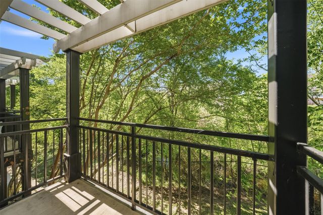 1725 Harvey Mitchell Parkway 126, College Station, TX 77840