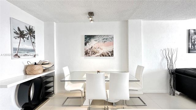 1500 Bay Road 820S, Miami Beach, FL 33139