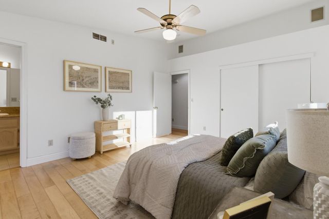 4824 Taylor St, Sacramento, CA 95838