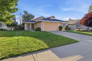 4824 Taylor St, Sacramento, CA 95838