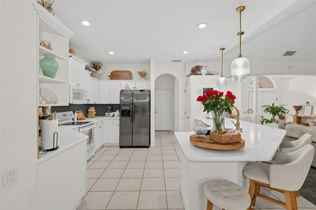 4389 WINDING OAKS DRIVE, Mulberry, FL 33860