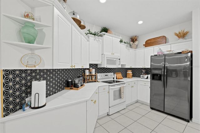 4389 WINDING OAKS DRIVE, Mulberry, FL 33860