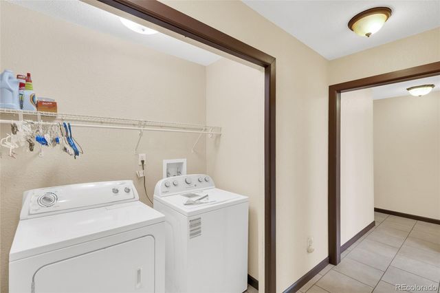 35 Sunset Court, Hudson, CO 80642