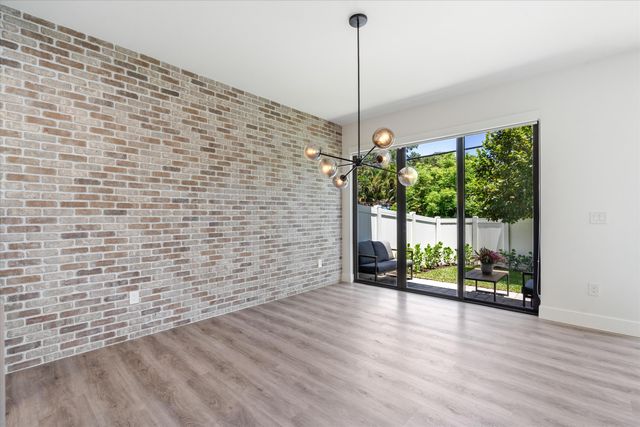 341 SW 16th Court, Fort Lauderdale, FL 33315