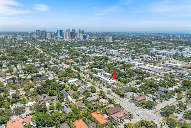 341 SW 16th Court, Fort Lauderdale, FL 33315