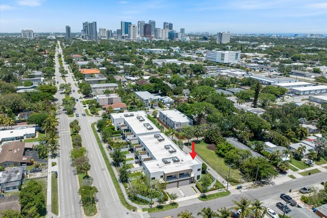 341 SW 16th Court, Fort Lauderdale, FL 33315