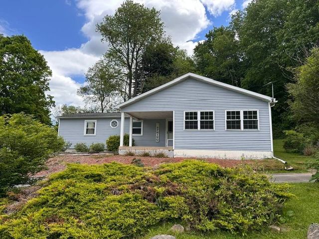 11597 97 Route N, Waterford, PA 16441