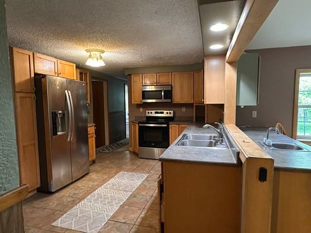 11597 97 Route N, Waterford, PA 16441