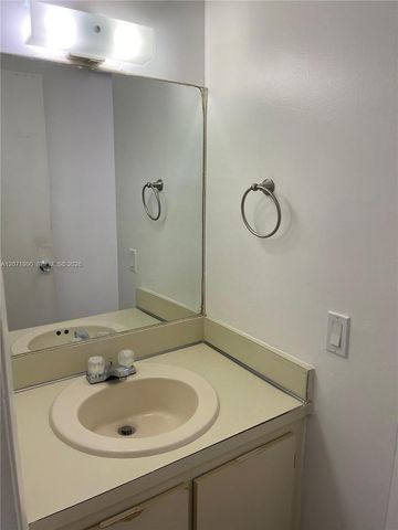 6821 SW 129th Avenue 7, Miami, FL 33183