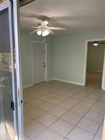 6821 SW 129th Avenue 7, Miami, FL 33183