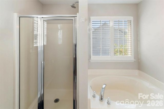 317 Ashton Bluff Circle, Mount Holly, NC 28120
