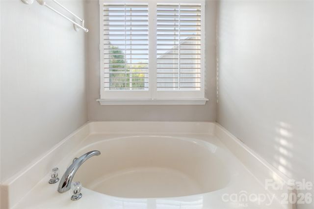 317 Ashton Bluff Circle, Mount Holly, NC 28120