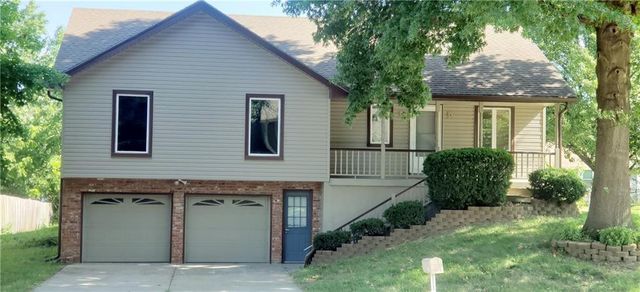 1420 Andrea Drive, Liberty, MO 64068