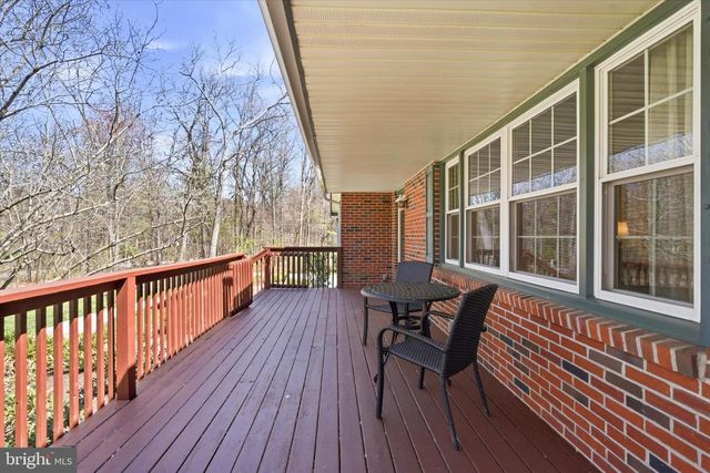 1052 W VALLEY HILL RD, Malvern, PA 19355