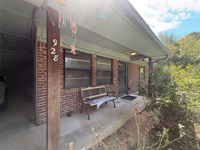 928 Vz County Road 3828, Wills Point, TX 75169