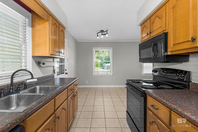 5114 Geoffrey Drive, Mobile, AL 36693