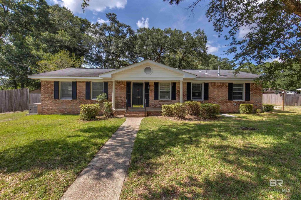 5114 Geoffrey Drive, Mobile, AL 36693