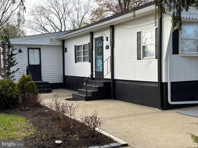601 SHERWOOD PL, Mantua, NJ 08051