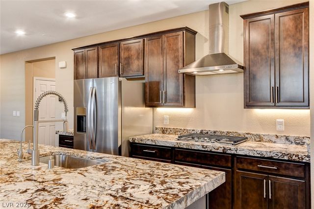 888 Haven Oaks Place, Las Vegas, NV 89138