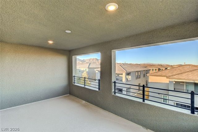 888 Haven Oaks Place, Las Vegas, NV 89138